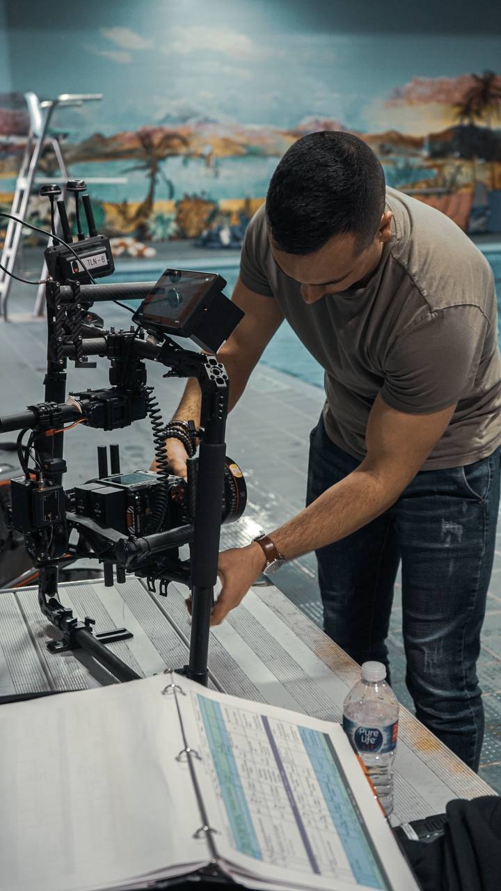 Behind the scenes 18