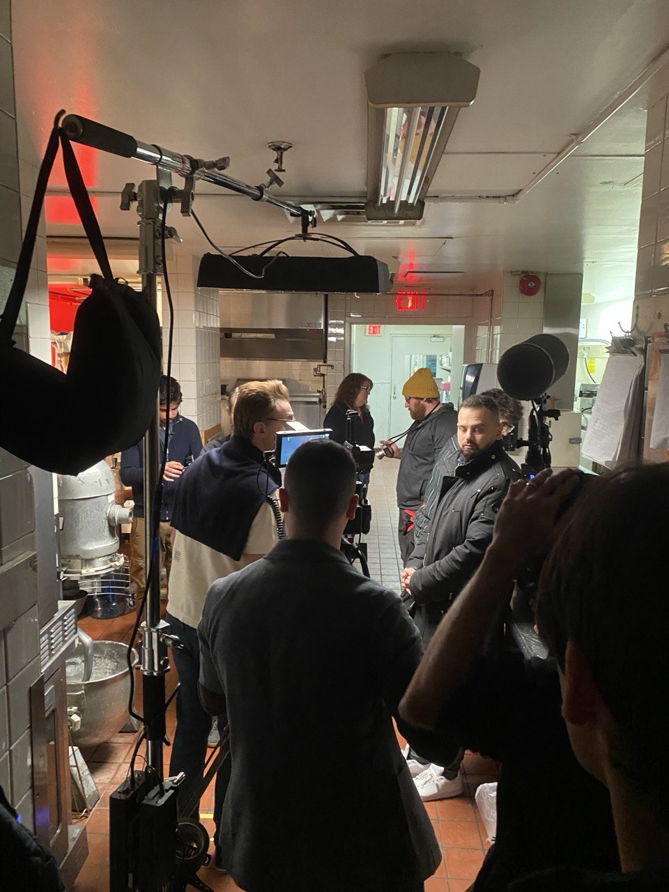 Behind the scenes 32